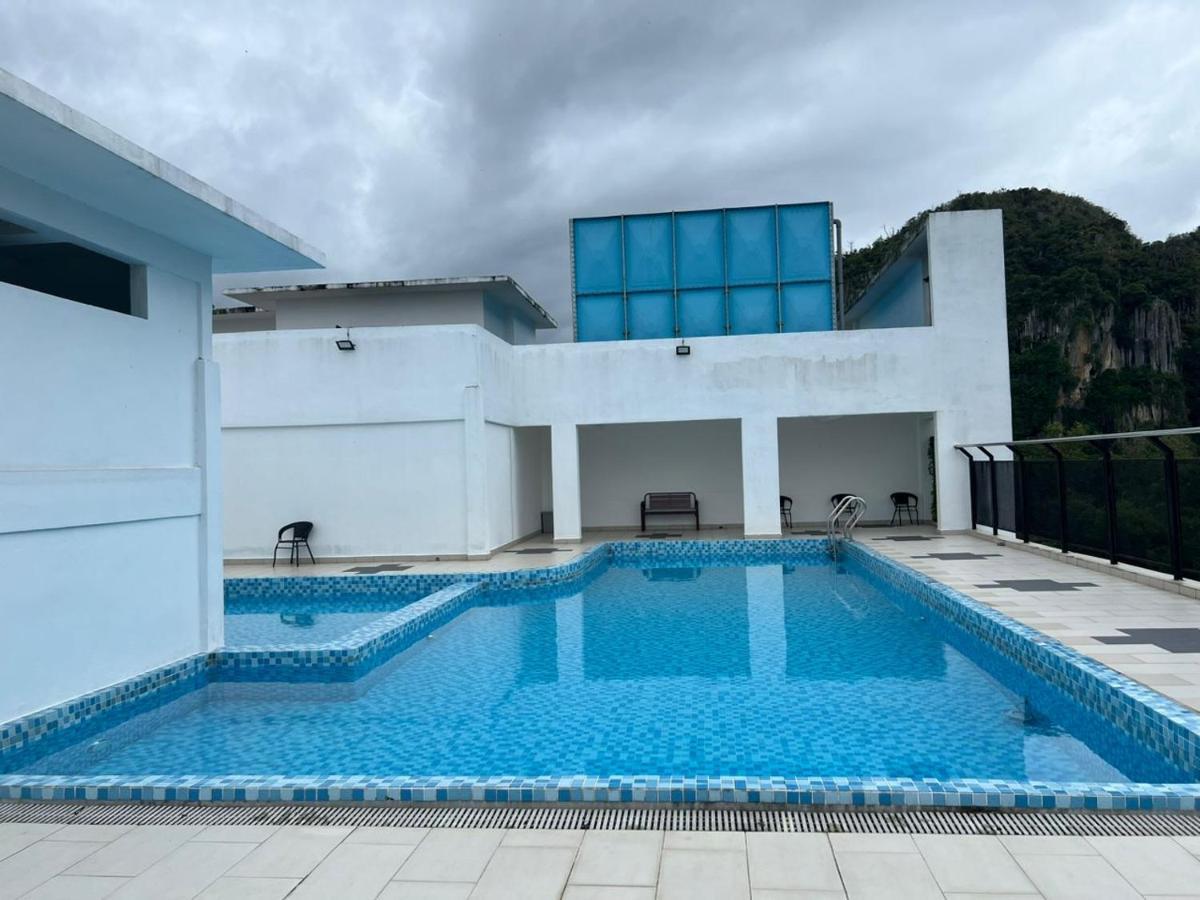 Hassma Studio Apartment At Kompleks Mutiara Gm Gua Musang Exterior foto