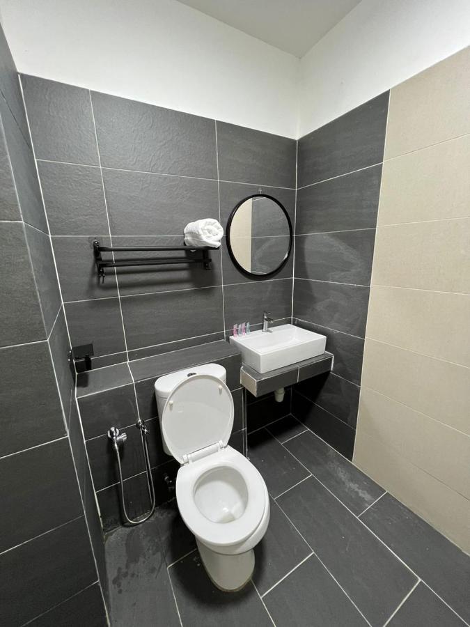 Hassma Studio Apartment At Kompleks Mutiara Gm Gua Musang Exterior foto